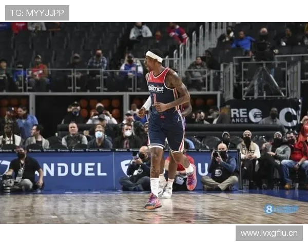 凯恩 vs 本泽马：全能中锋的战术角色与进攻参与度对比