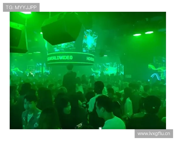 瑞安·洛赫特训练完直接去夜店蹦迪？这体力分配也太离谱了